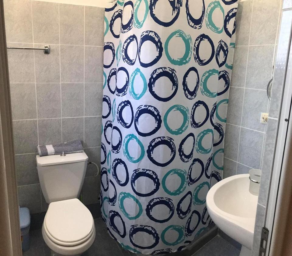 Victoria Apartments Ксамил Екстериор снимка